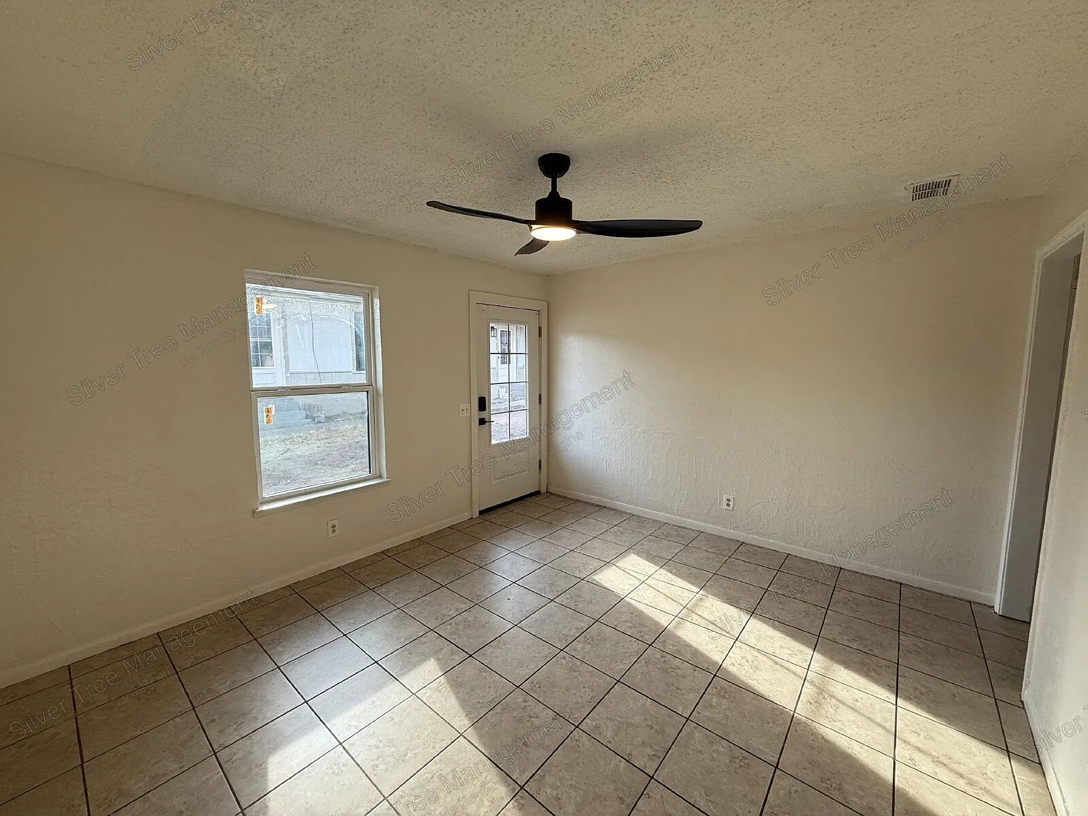 1 bed, 1.0 bath, 550 sqft, $800 — Photo 4