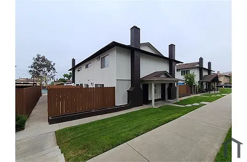 2989 Canyon Crest Dr #A Photo 1