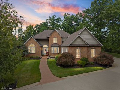 9240 Chamberlin Rd, Twinsburg, OH, 44087