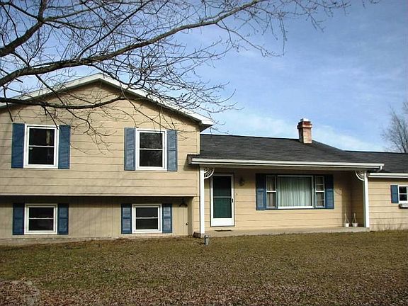 2nd image of 30362 62nd Ave