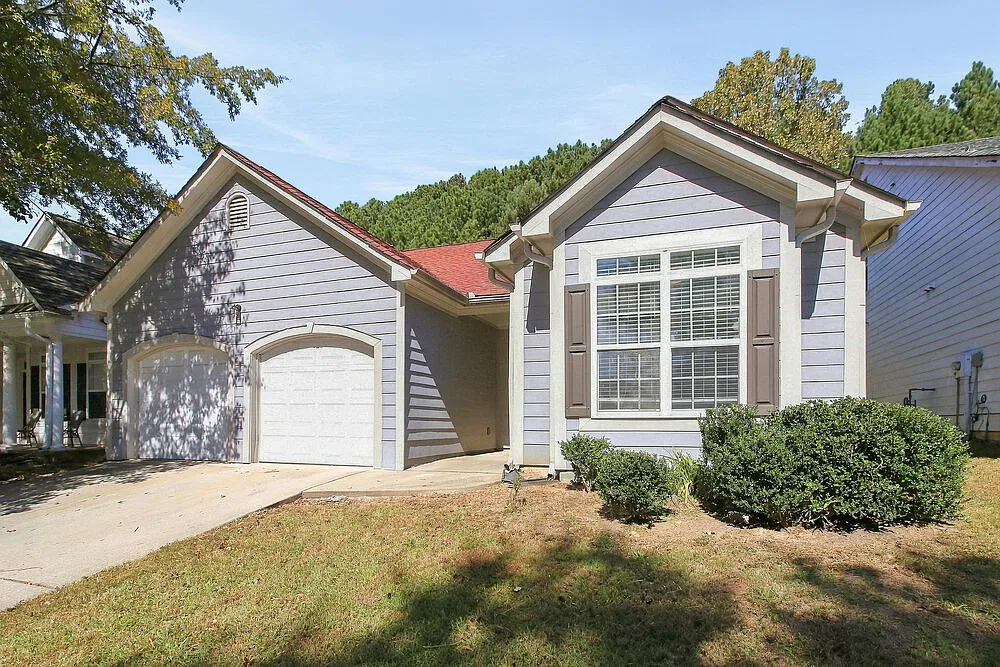 3 bed, 2.0 bath, 1691 sqft, $1,850 — Photo 3