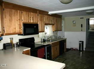 17 Boulder Rdg, Danbury, CT 06811