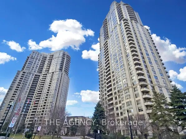 25 Kingsbridge Garden Cir, Mississauga, ON