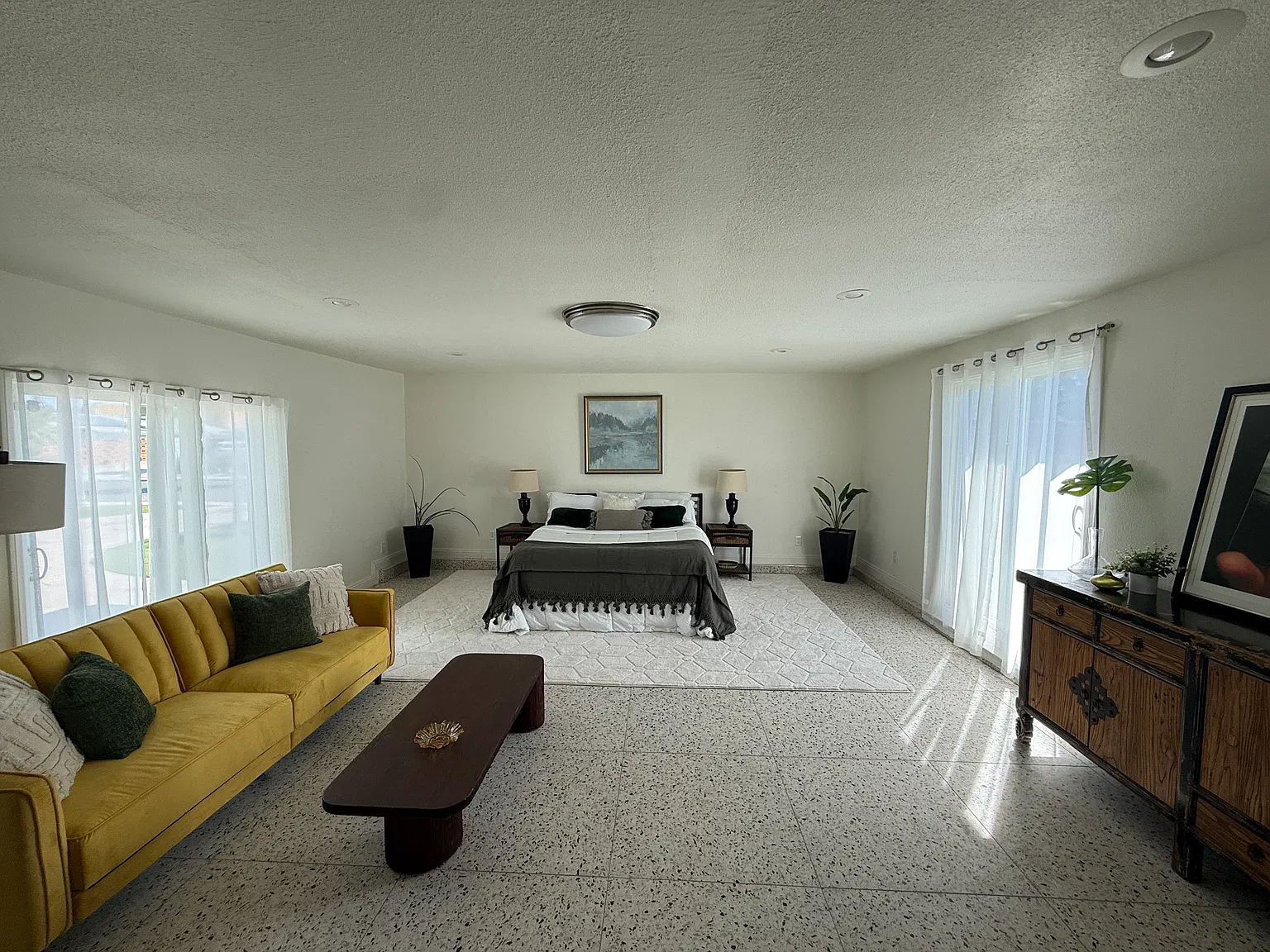 1662 Sombrero Dr — Photo 2