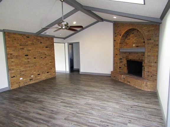 5th image of 305 Brentwood Dr