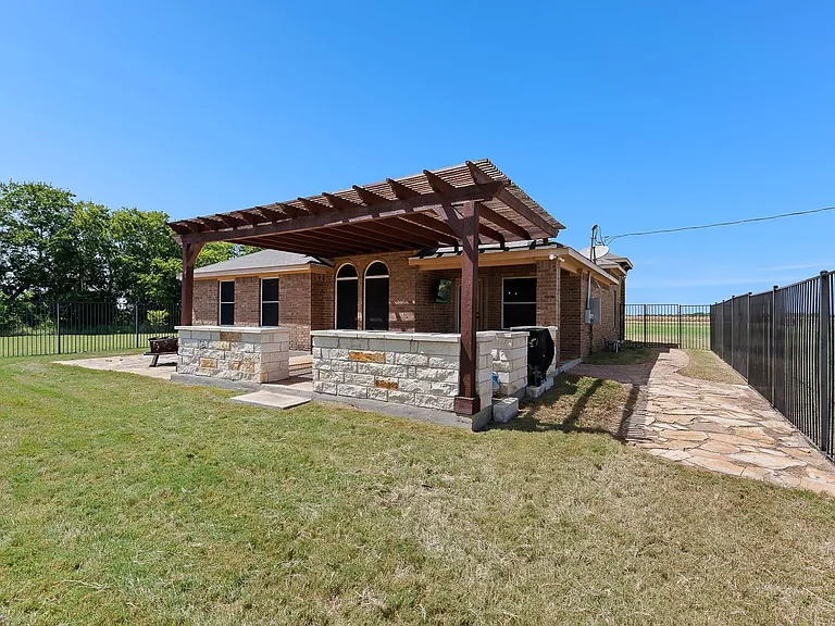 200 County Road 453 Rd — Photo 39