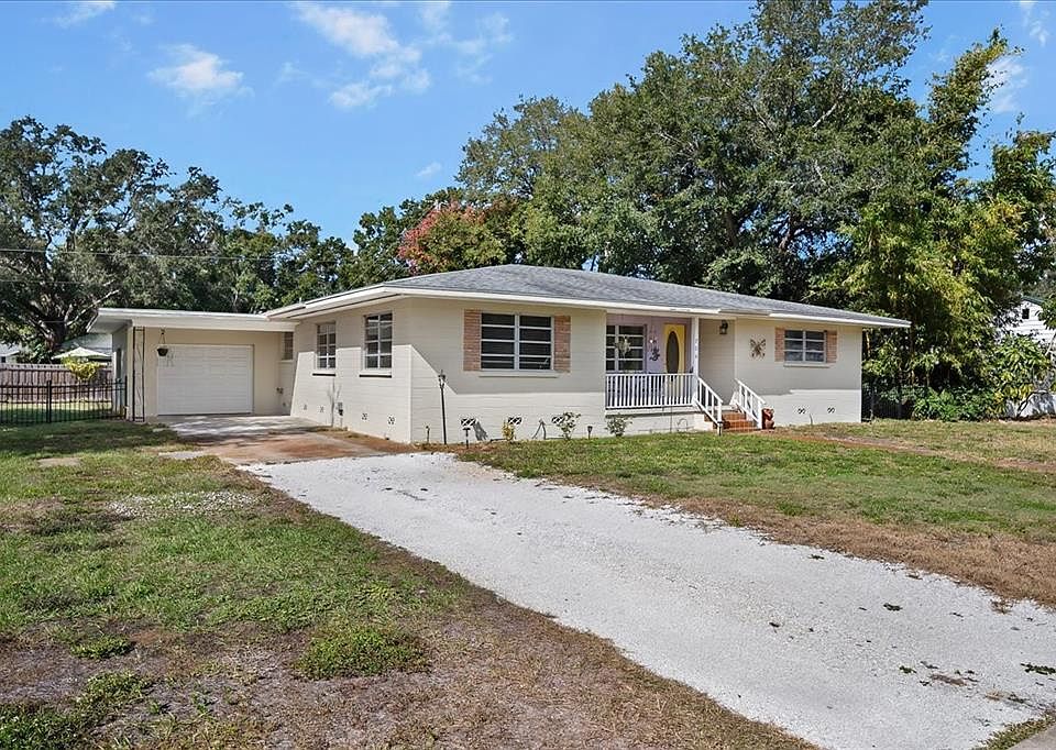 1st image of 706 33RD STREET COURT W