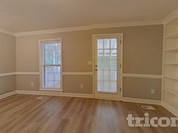4th image of 4809 Glenwhite Dr