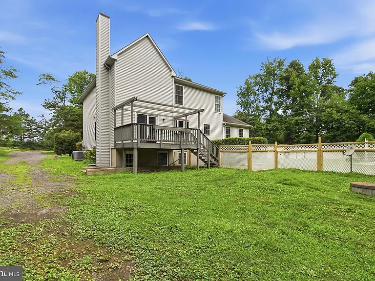 24674 Peach Orchard Ln — Photo 33