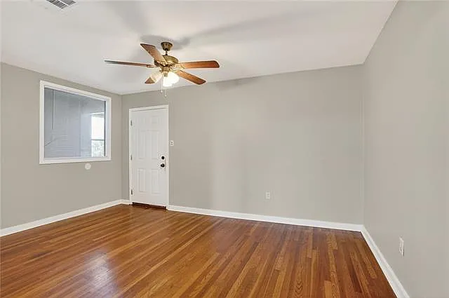 2 bed, 1.0 bath, 840 sqft, $1,350 — Photo 4