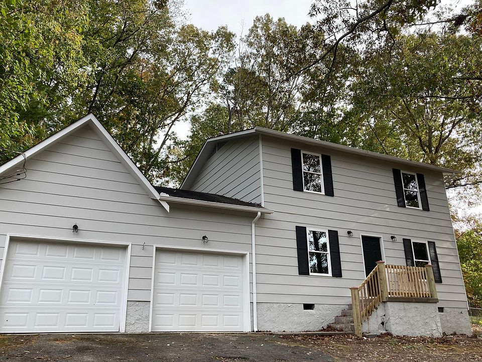 1st image of 245 Marion Dr