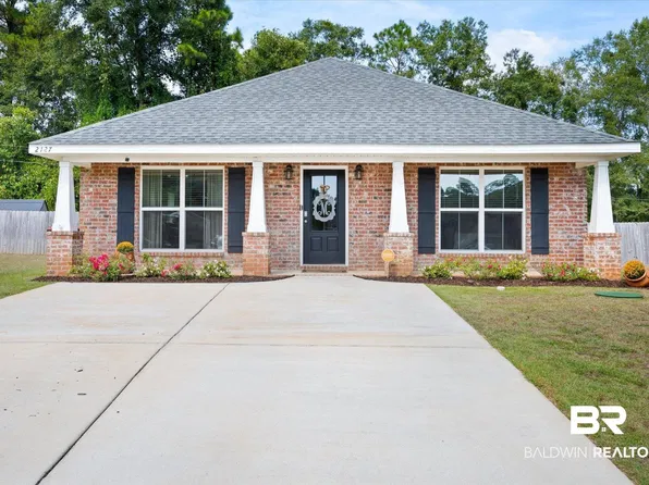 2127 Lumpkin Grove Ln, Mobile, AL 36608