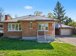 1299 Evans Blvd, Ottawa, ON K1H 7T8