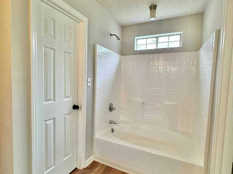 2608 Clarencefield Dr — Photo 14