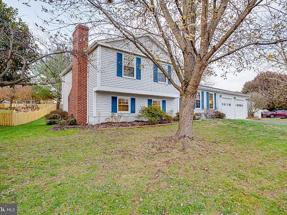 3rd image of 2935 Ashdown Forest Dr