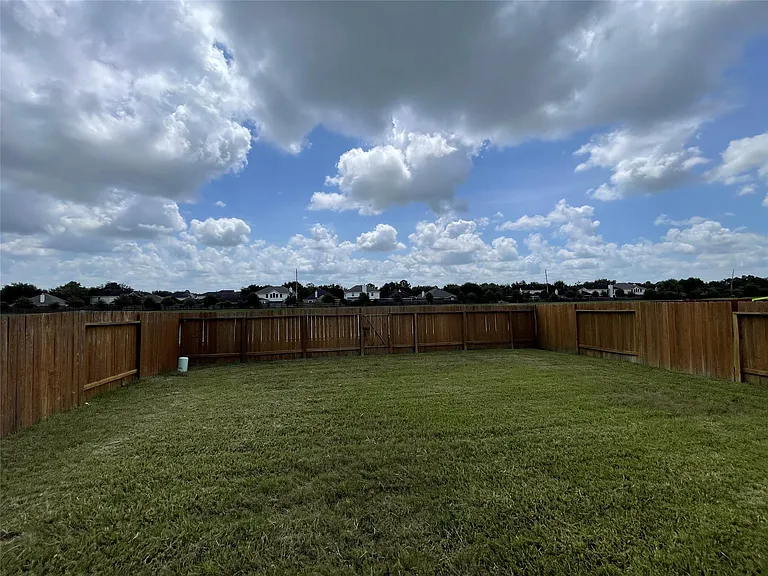 6515 James Michael Dr — Photo 17