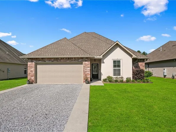1028 E Creek Ct, Covington, LA 70435