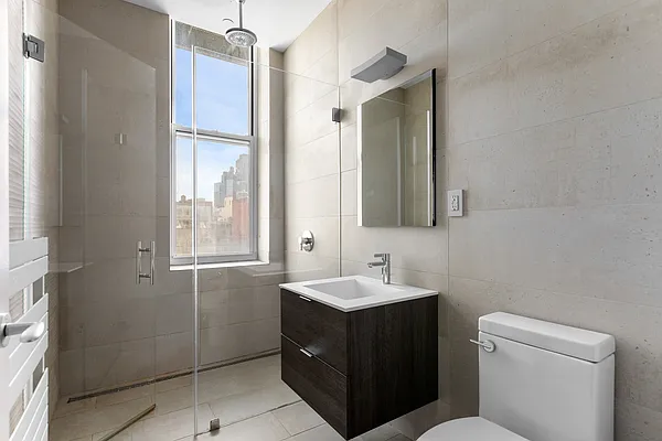 Sold by Compass | media 14