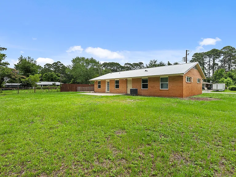 557 Kell Rd — Photo 27