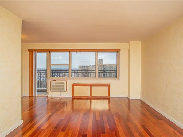 2915 W 5th St APT 22H, Brooklyn, NY 11224