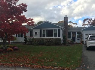 12 Cushing Rd, Warwick, RI 02888
