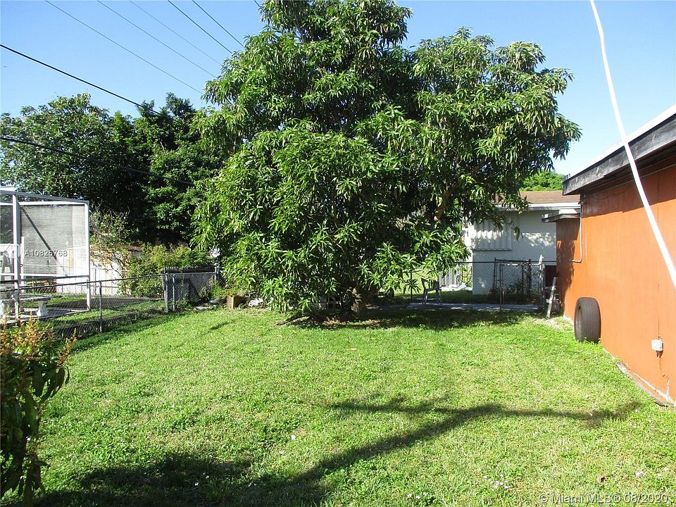 2nd image of 1450 NW 179th Ter