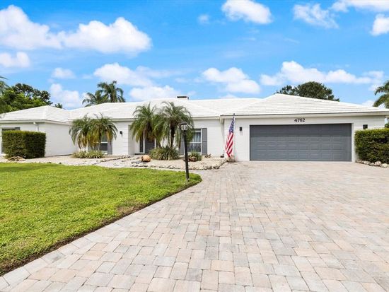4762 Meredith Ln, Sarasota, FL 34241
