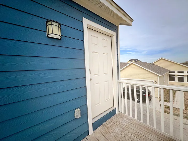 575 Ferrule Dr #B — Photo 2