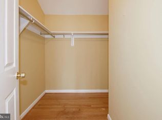 5102 Gunpowder Rd, Fairfax, VA 22030