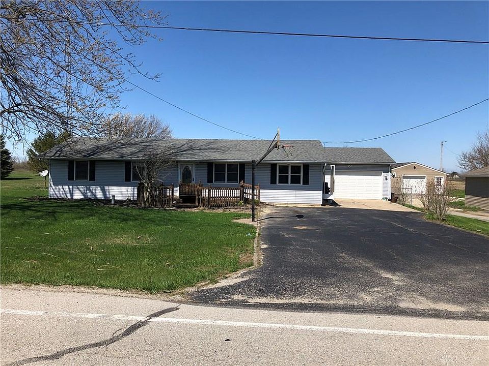 1st image of 1056 Hollansburg Arcanum Rd