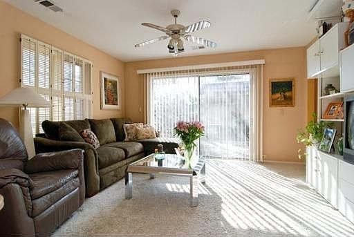 3rd image of 600 Calais Cir