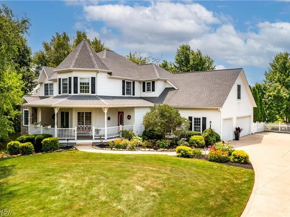 1514 Heavenly View Ln, Valley City, OH 44280
