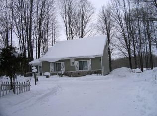 9561 Northridge Dr, Mancelona, MI