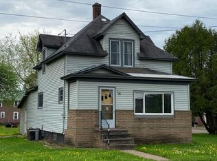 219 Clemens St, Ironwood, MI 49938