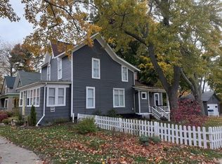 306 Pine St, Manistee, MI 49660