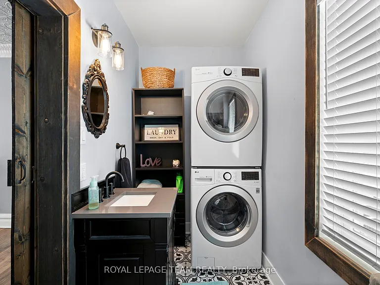 5529 Lion St — Photo 15