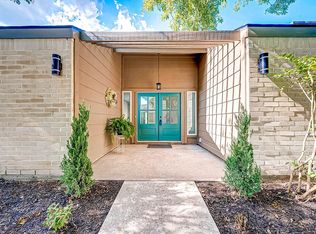 7926 Candle Ln, Houston, TX 77071