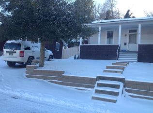 201 S 1st St, Sutton, WV 26601