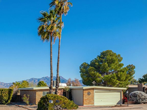 2nd image of 1432 N Rio Aros