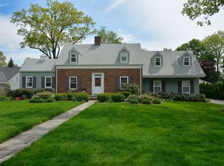 419 Ridgewood Ave, Glen Ridge, NJ 07028