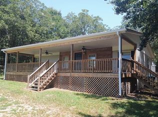 393 W Freeman St, Maysville, GA 30558