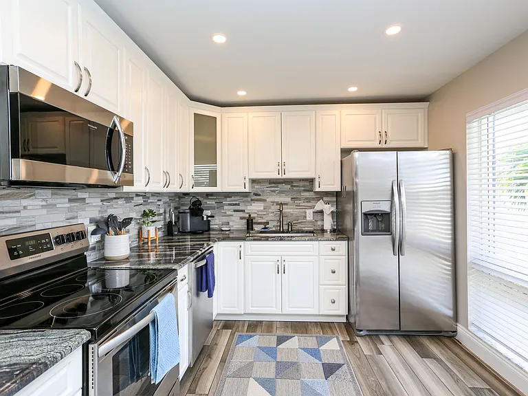 195 Peppermint Ln #4 — Photo 27