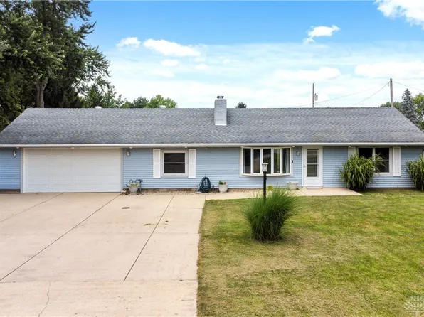 445 W Kessler Cowlesville Rd, Tipp City, OH 45371