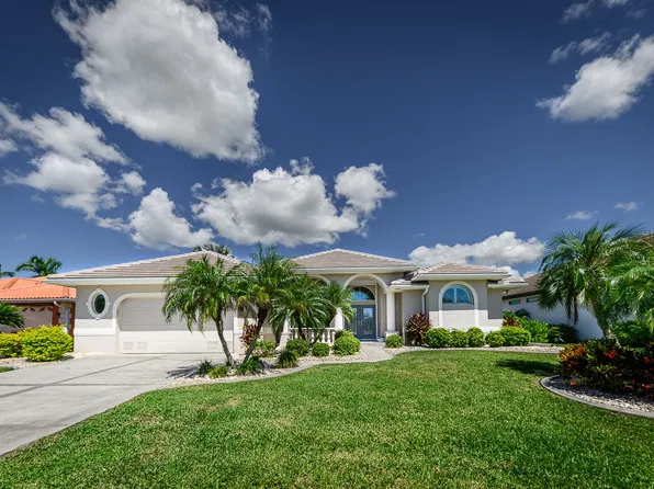 566 Port Bendres Dr, Punta Gorda, FL 33950