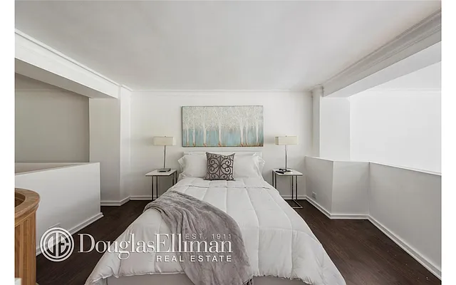 Sold by Douglas Elliman | media 10