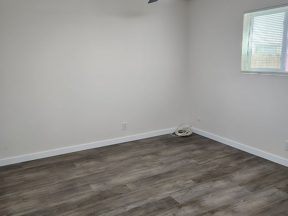 1st image of 4027 32nd St APT 4