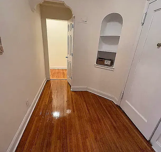 261 Lenox Rd #3D — Photo 2
