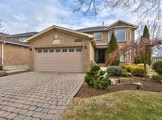 1377 Winterbourne Dr, Oakville, ON L6J 7A6