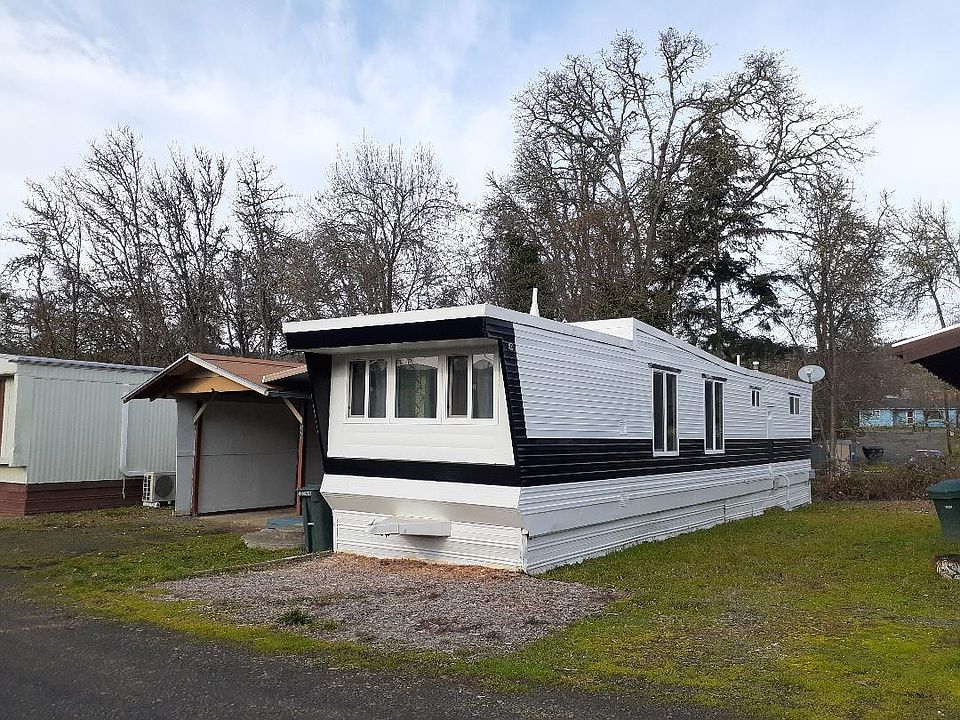 2nd image of 223 Neptune Ln
