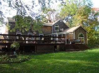 585 S West St, Feeding Hills, MA 01030